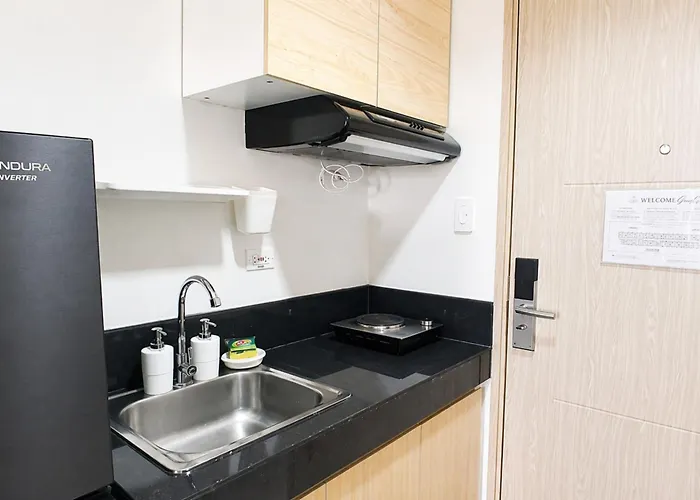Aparthotel Cozy Japandi 2br Family Staycation With Wifi By Casa Luntian At The Leaf Residences 3*